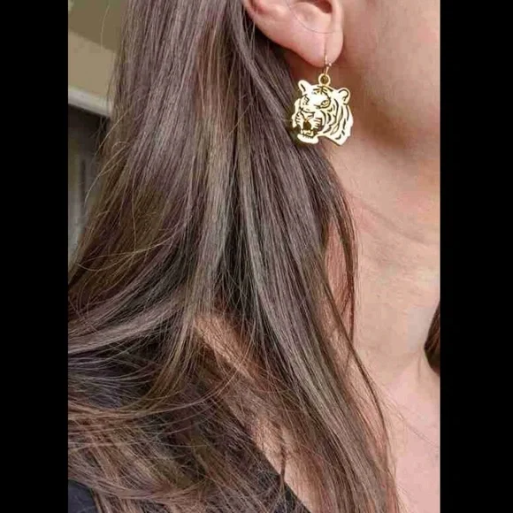 New Golden Etched Tiger Earrings | Auburn Tigers | LSU | Clemson Mascot Football - Picture 10 of 16